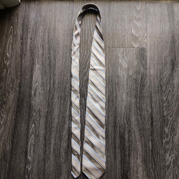 Michael Kors Tie - Picture 1 of 7